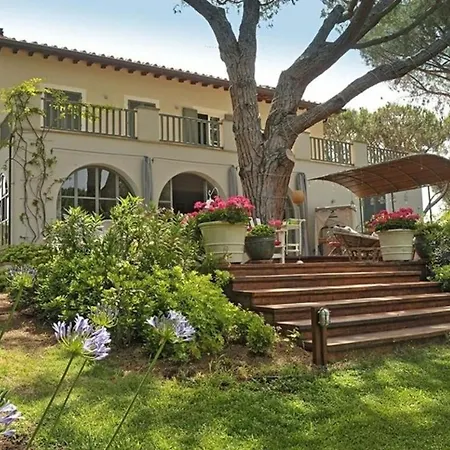 Villa Front Bibbona Marina Di Bibbona
