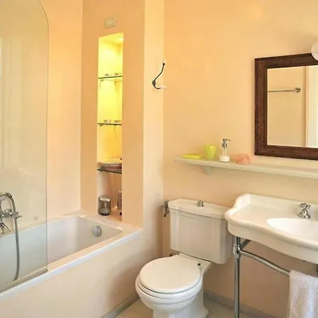 Front Bibbona Villa *